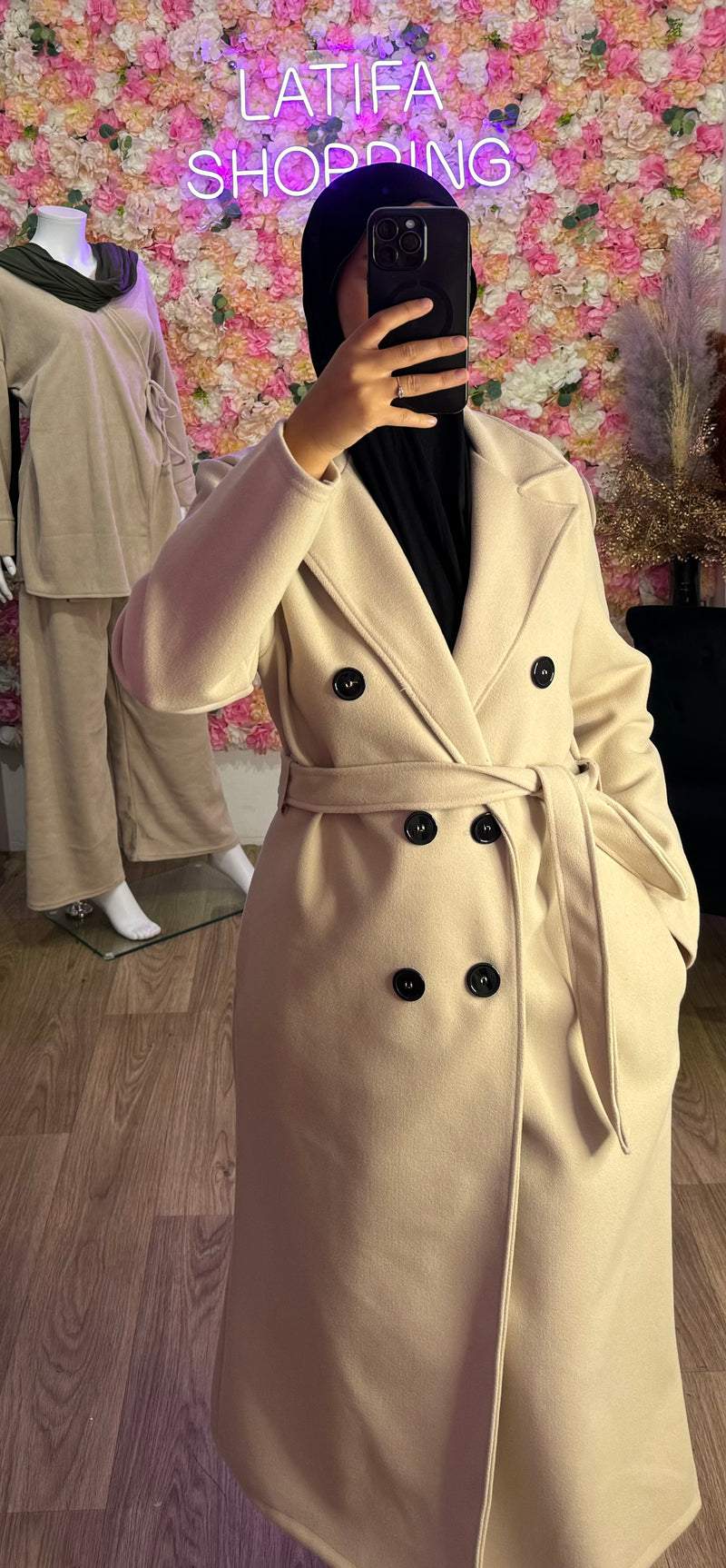 Trench avec boutons + ceinture- Beige